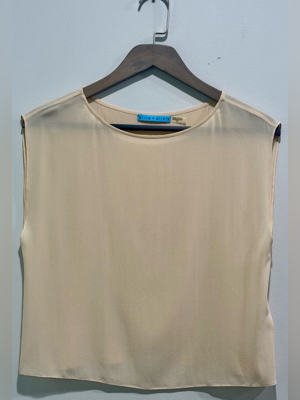 Alice + Olivia Peach Silk Open Back Sleeveless Blouse Top S - Picture 2 of 6